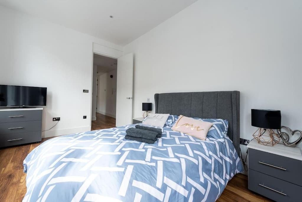 Beautiful Apartment By Hyde Park Ss2 Londres Exterior foto